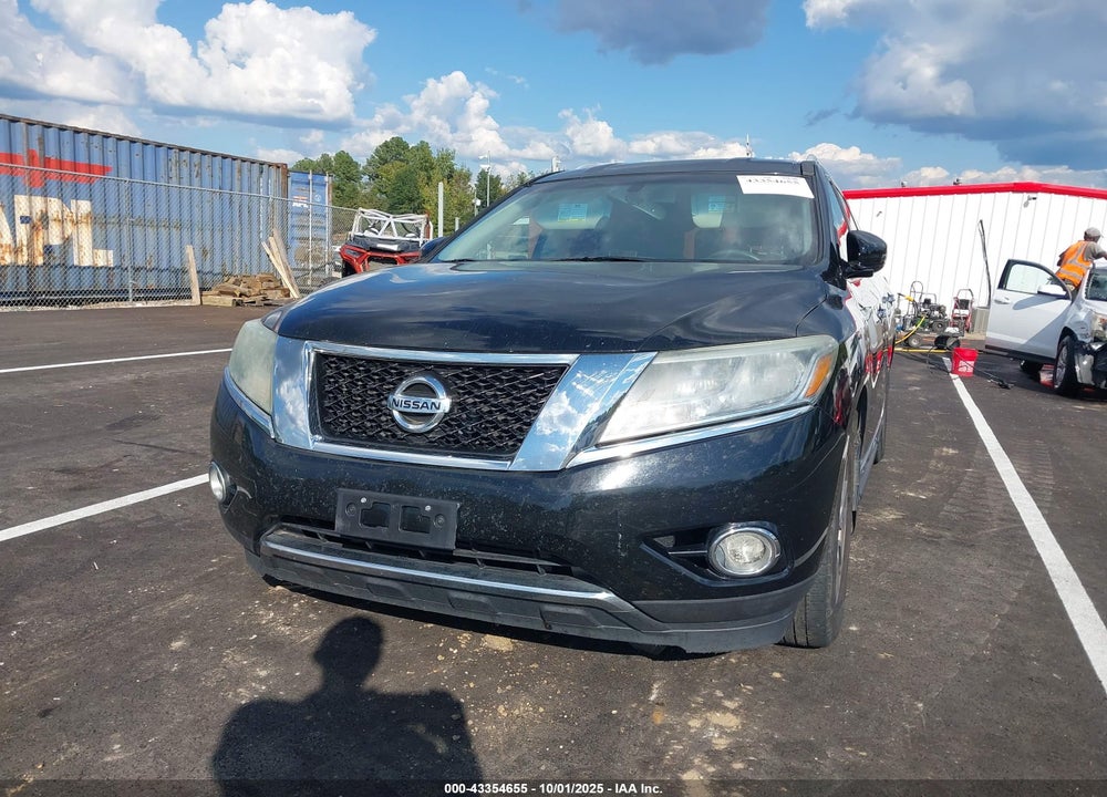 2014 NISSAN PATHFINDER SL VIN: 5N1AR2MN7EC725818