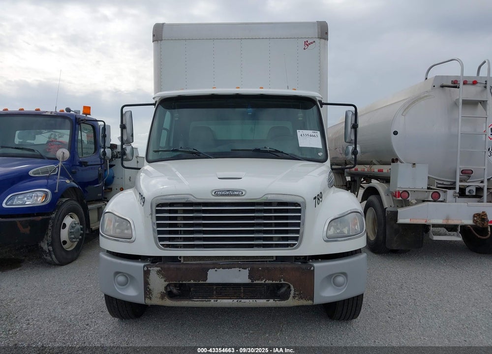 2019 FREIGHTLINER M2 106 VIN: 1FVACWD25KHKE9327