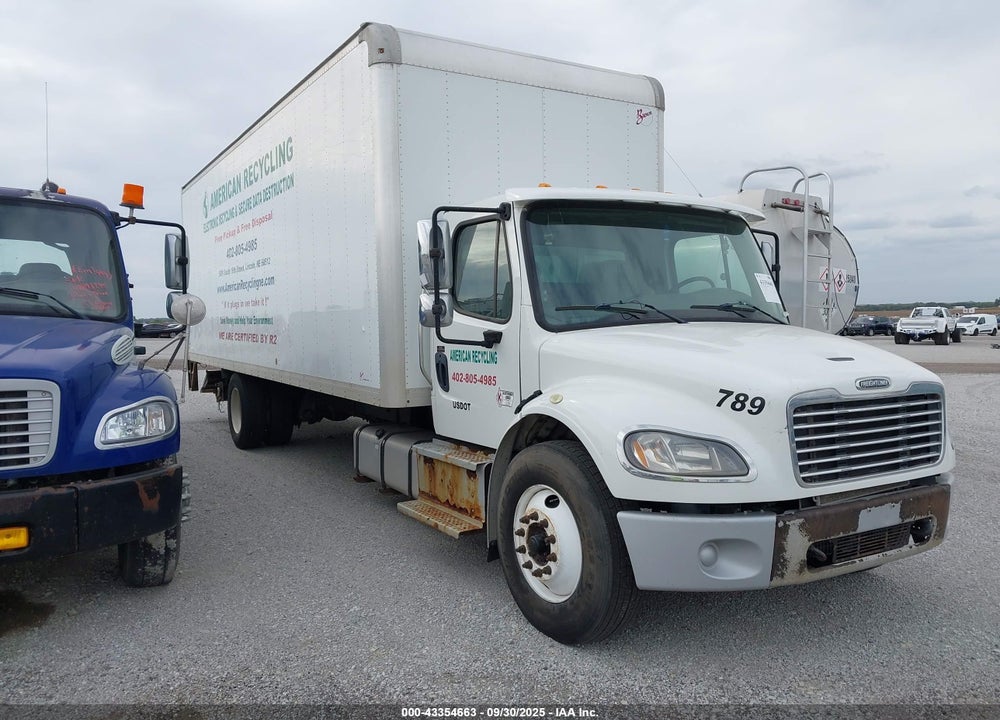 2019 FREIGHTLINER M2 106 VIN: 1FVACWD25KHKE9327