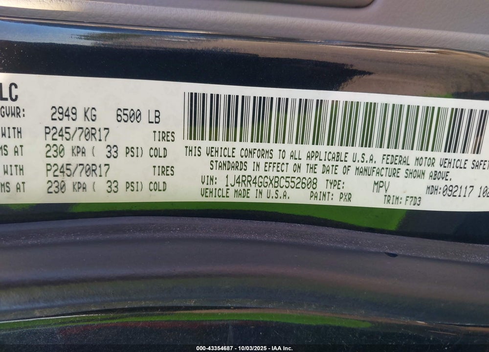 2011 JEEP GRAND CHEROKEE VIN: 1J4RR4GGXBC552608