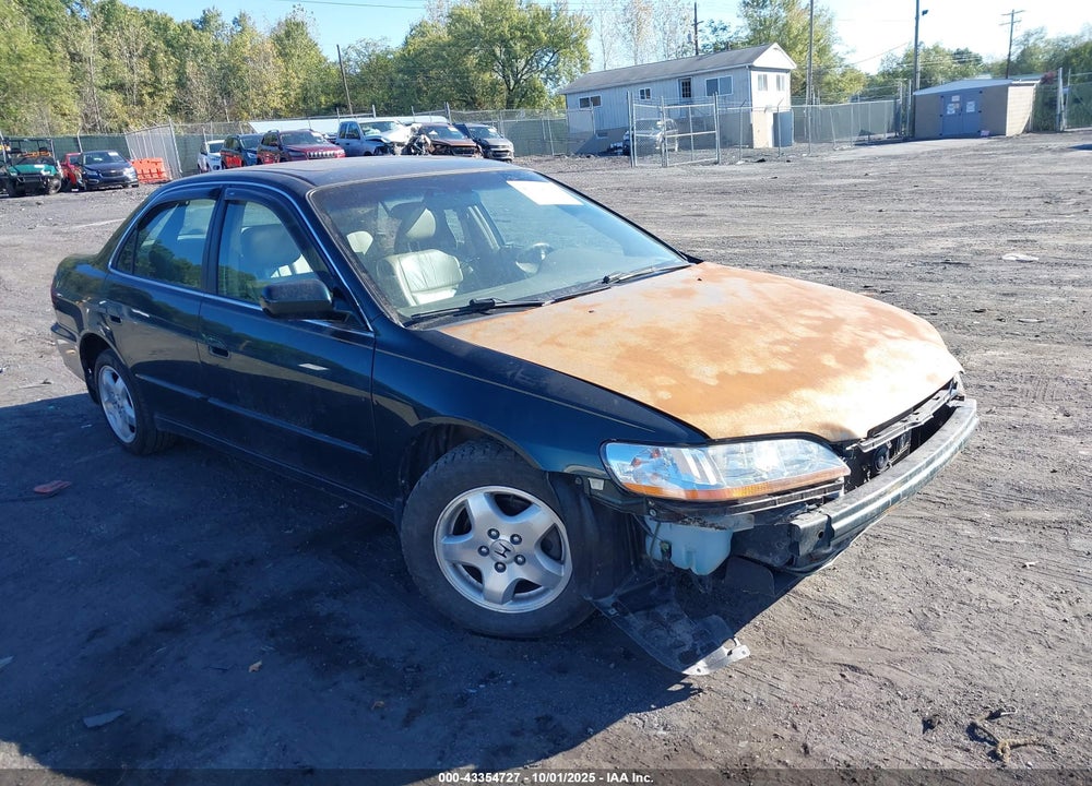 1998 HONDA ACCORD EX V6 VIN: 1HGCG1653WA026484