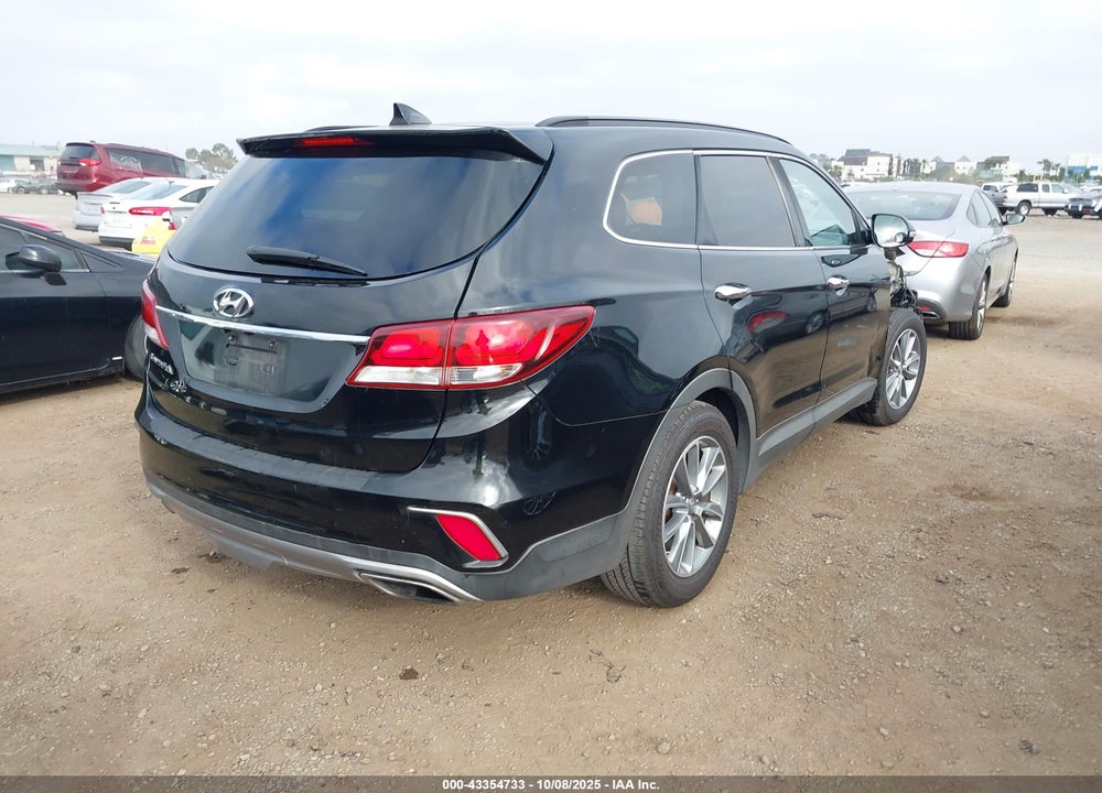 2017 HYUNDAI SANTA FE VIN: KM8SN4HFXHU205027