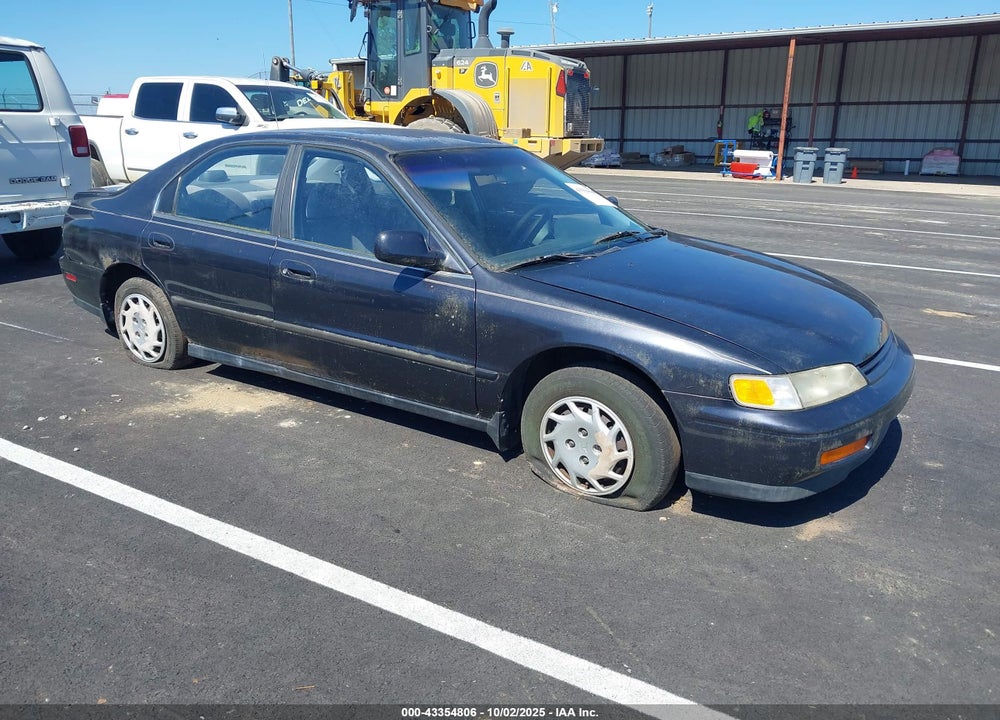 1994 HONDA ACCORD LX VIN: JHMCD5641RC039635