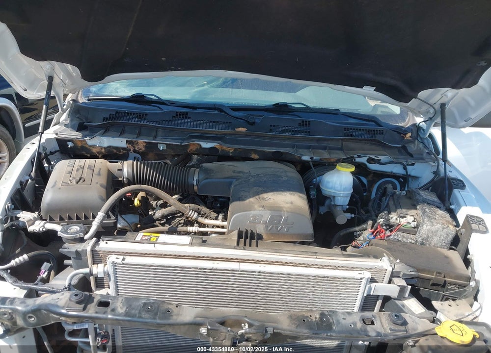 2019 RAM 1500 CLASSIC TRADESMAN 4X2 5'7 BOX VIN: 1C6RR6KG7KS603469