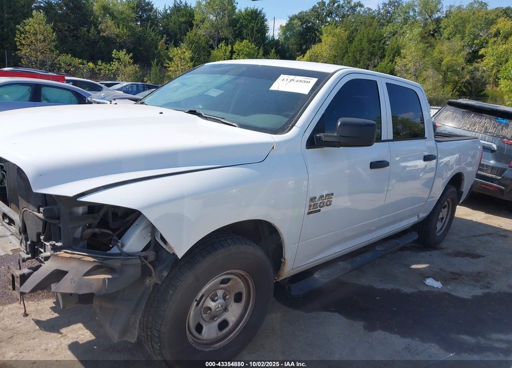 2019 RAM 1500 CLASSIC TRADESMAN 4X2 5'7 BOX VIN: 1C6RR6KG7KS603469