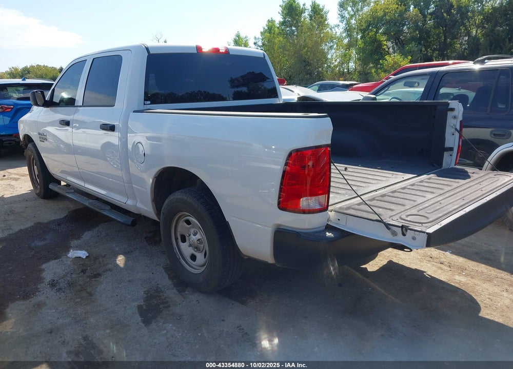 2019 RAM 1500 CLASSIC TRADESMAN 4X2 5'7 BOX VIN: 1C6RR6KG7KS603469