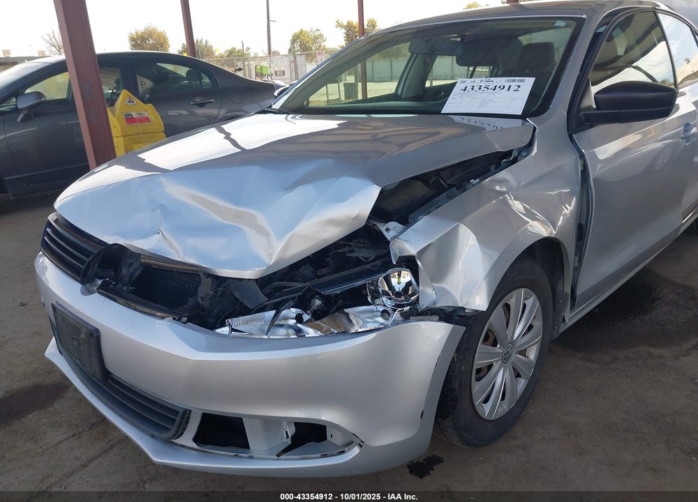 2014 VOLKSWAGEN JETTA VIN: 3VW2K7AJXEM320737