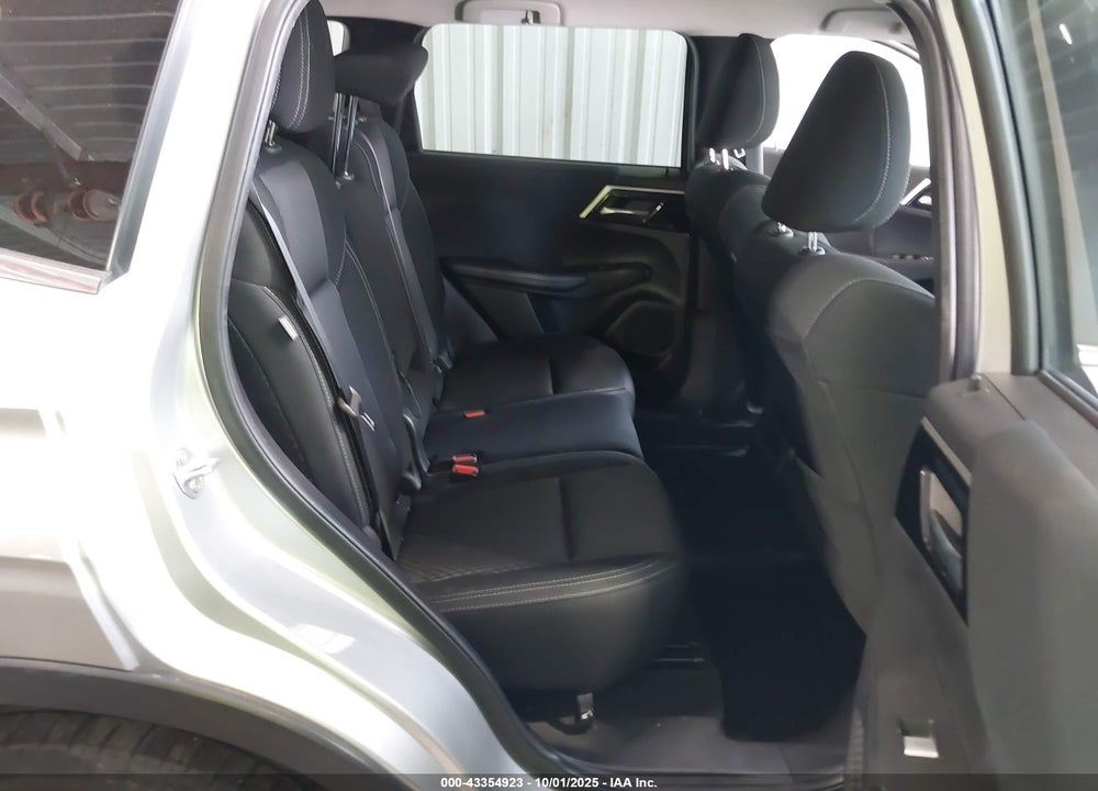 2022 MITSUBISHI OUTLANDER ES 2.5 S-AWC VIN: JA4J4TA80NZ007901