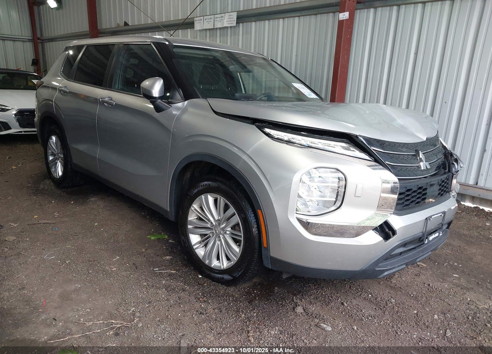 2022 MITSUBISHI OUTLANDER ES 2.5 S-AWC VIN: JA4J4TA80NZ007901