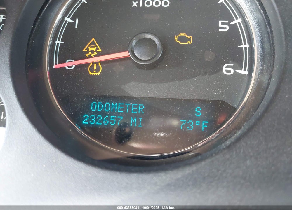 2011 GMC YUKON VIN: 1GKS2CE09BR242334