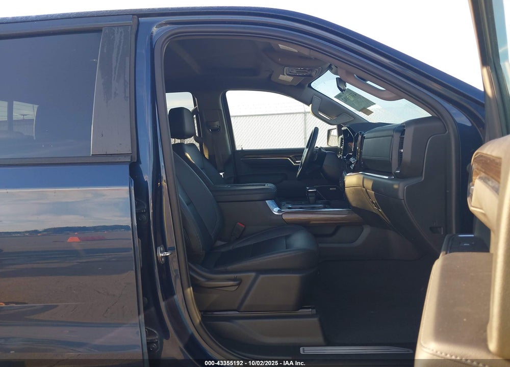 2022 CHEVROLET SILVERADO 1500 4WD STANDARD BED LT TRAIL BOSS VIN: 3GCUDFEL0NG597732