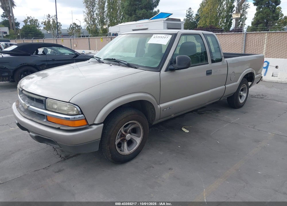 1998 CHEVROLET S-10 LS FLEETSIDE VIN: 1GCCS1941W8222057