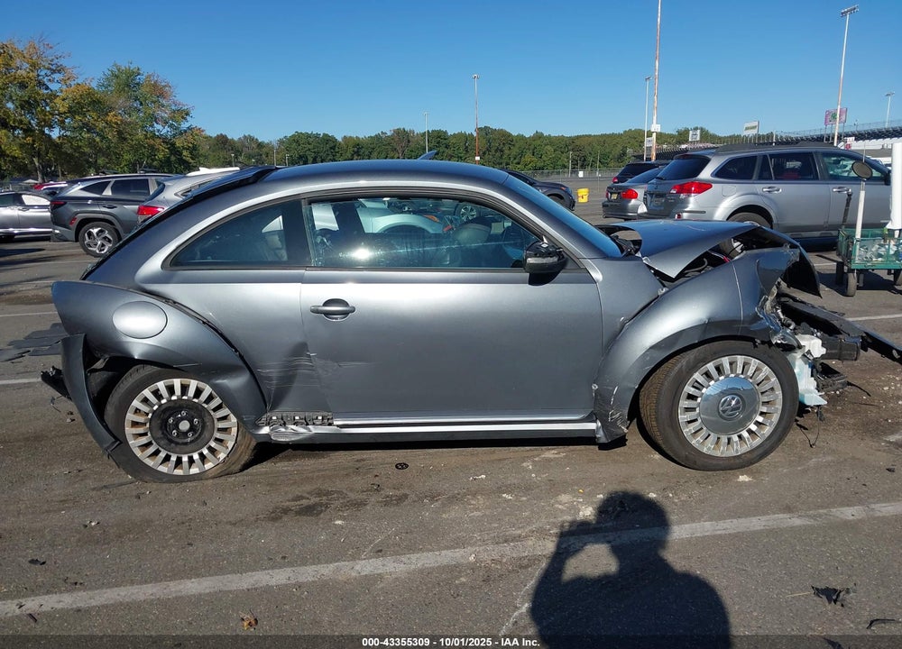 2015 VOLKSWAGEN BEETLE VIN: 3VWH07AT3FM643059