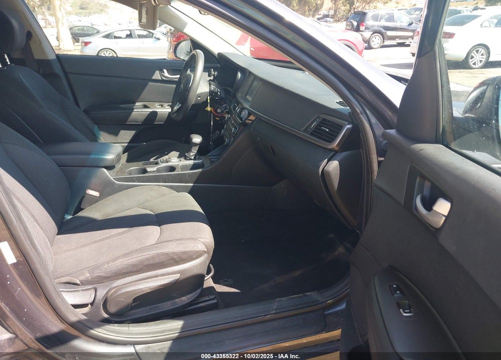 2018 KIA OPTIMA LX VIN: KNAGT4L32J5213827
