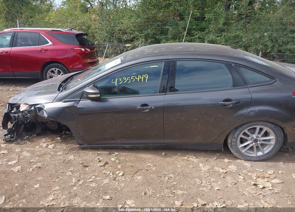 2017 FORD FOCUS VIN: 1FADP3F2XHL252913