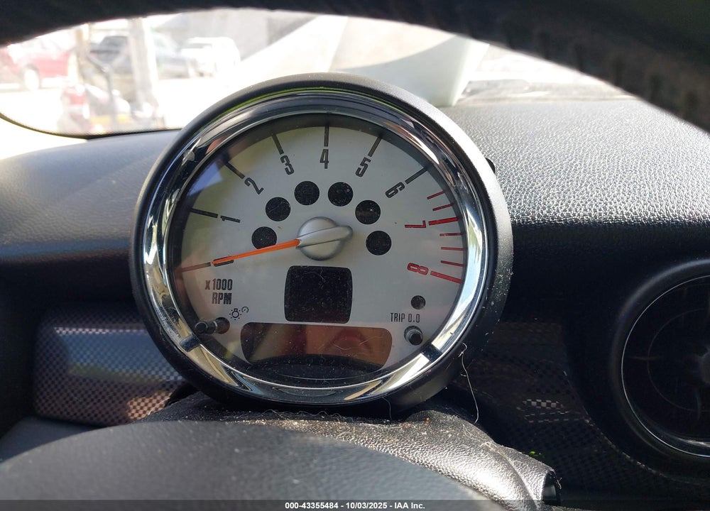 2011 MINI COOPER VIN: WMWZG3C50BTY36174