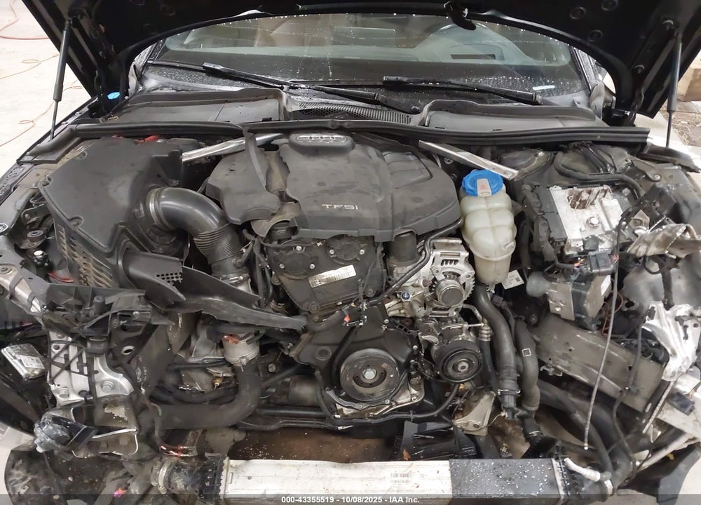 2018 AUDI A4 2.0T PREMIUM VIN: WAUFNAF44JA061050