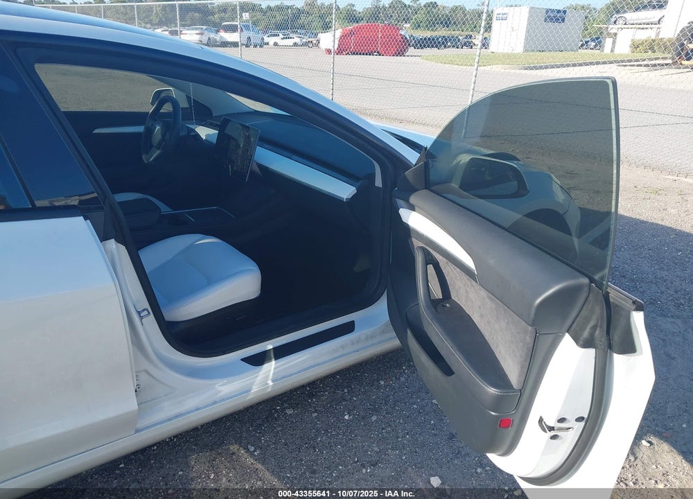 2022 TESLA MODEL 3 VIN: 5YJ3E1EA3NF329452
