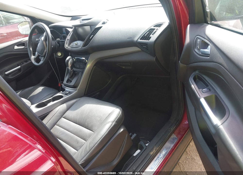 2015 FORD ESCAPE VIN: 1FMCU9G92FUA16062