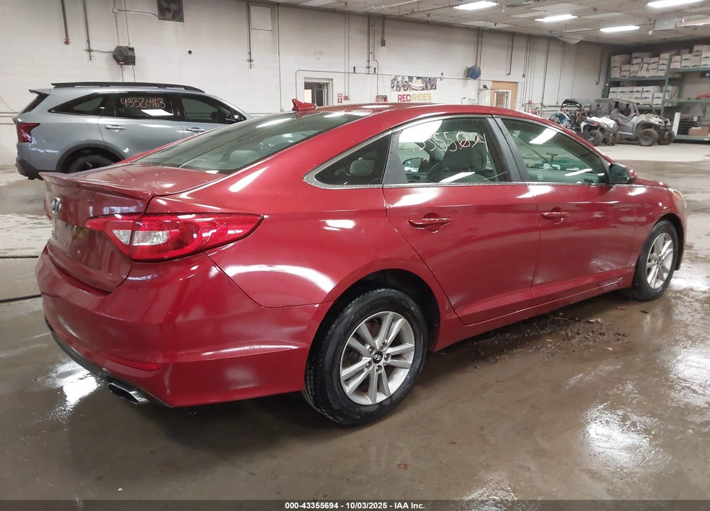2016 HYUNDAI SONATA SE VIN: 5NPE24AF9GH303642