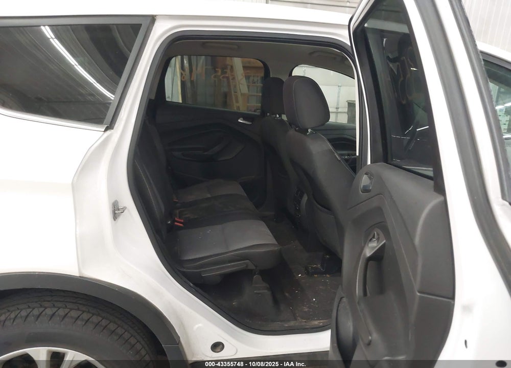 2017 FORD ESCAPE VIN: 1FMCU9GD0HUB21710