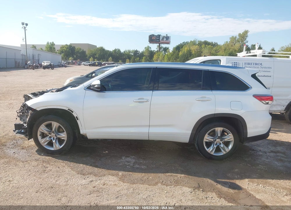 2015 TOYOTA HIGHLANDER VIN: 5TDYKRFH2FS077618