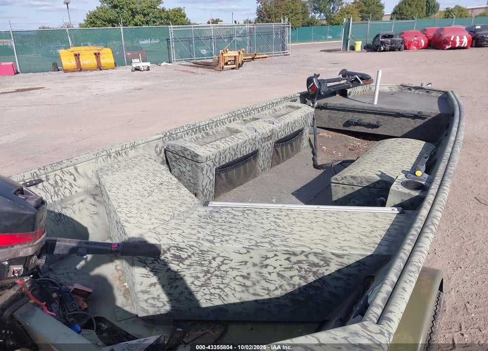 2002 UNDEFINED 159 BOAT VIN: PLR27522H102