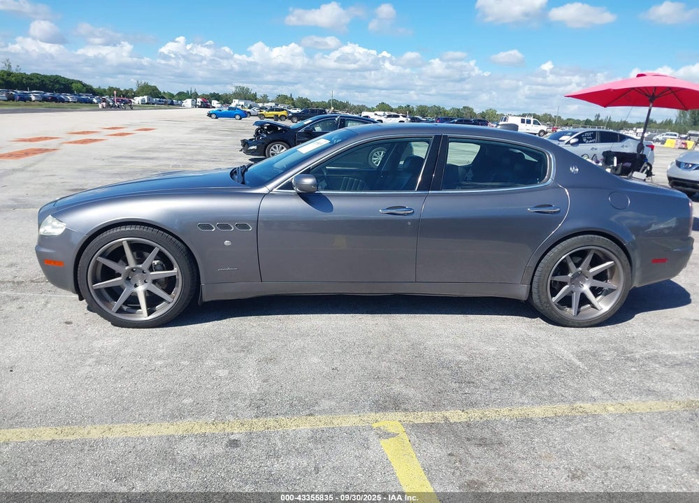 2005 MASERATI QUATTROPORTE VIN: ZAMCE39A450017902