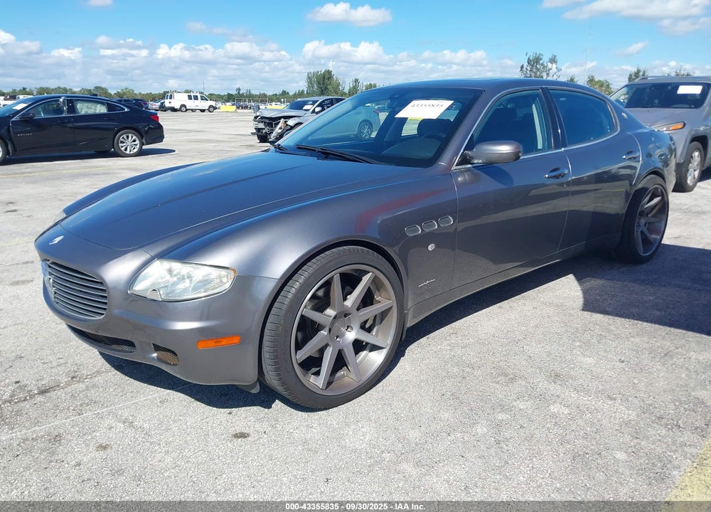 2005 MASERATI QUATTROPORTE VIN: ZAMCE39A450017902