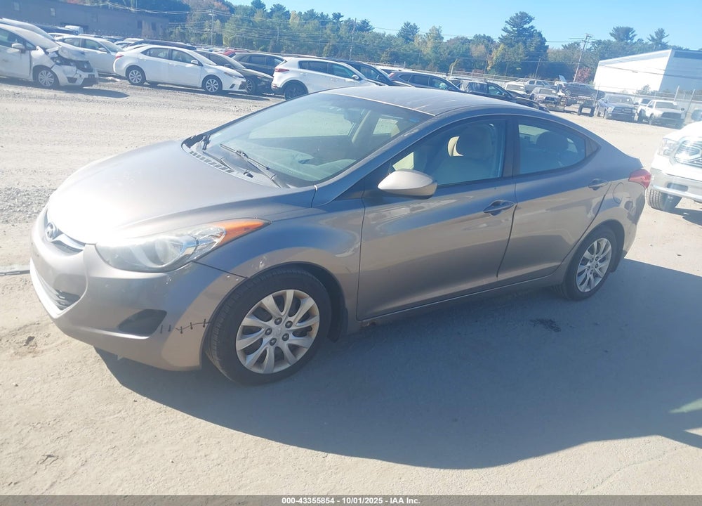 2013 HYUNDAI ELANTRA VIN: 5NPDH4AE3DH205039