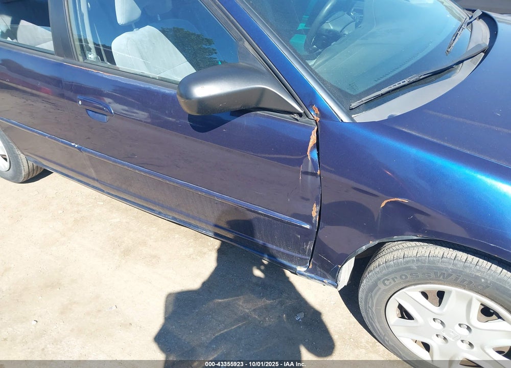 2003 HONDA CIVIC LX VIN: 2HGES16523H538323
