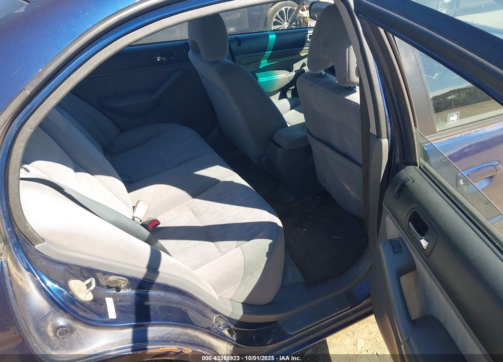 2003 HONDA CIVIC LX VIN: 2HGES16523H538323