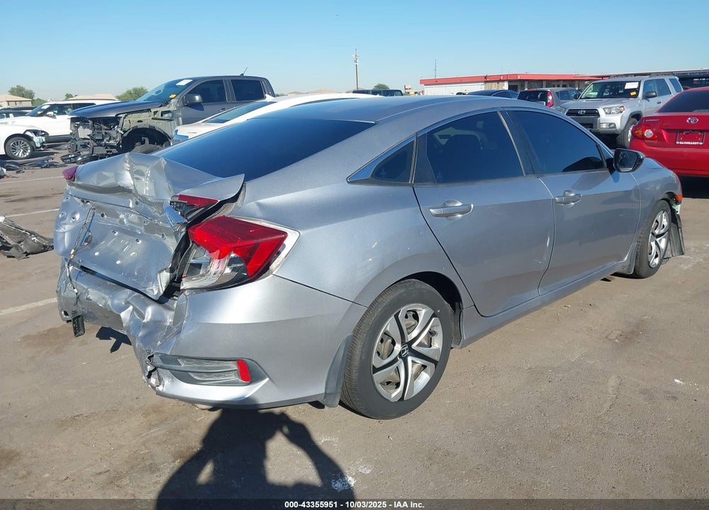 2018 HONDA CIVIC VIN: 19XFC2F57JE009660
