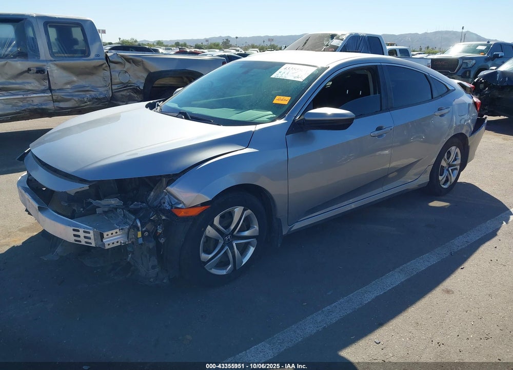 2018 HONDA CIVIC VIN: 19XFC2F57JE009660