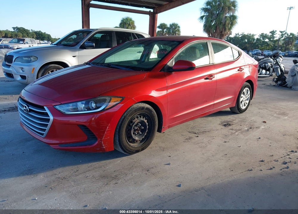 2017 HYUNDAI ELANTRA VIN: 5NPD74LF5HH077935