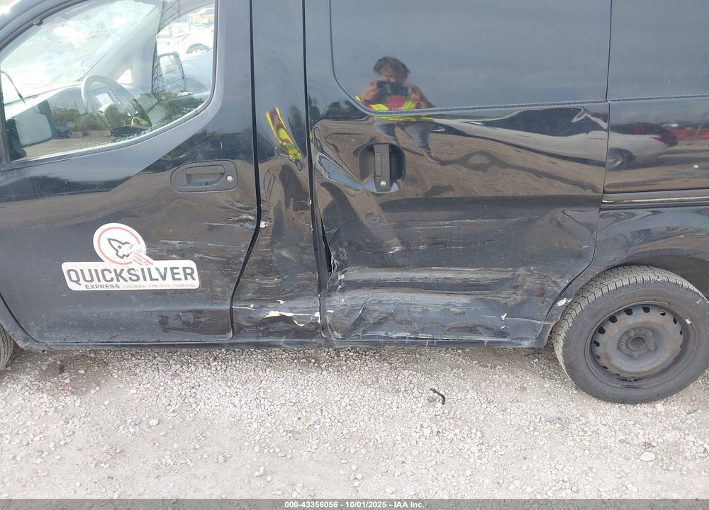 2013 NISSAN NV200 VIN: 3N6CM0KN6DK694439