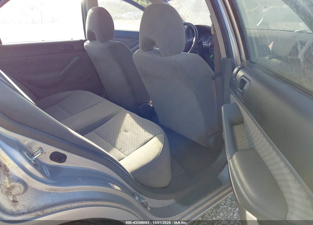 2003 HONDA CIVIC DX VIN: 2HGES16133H588774