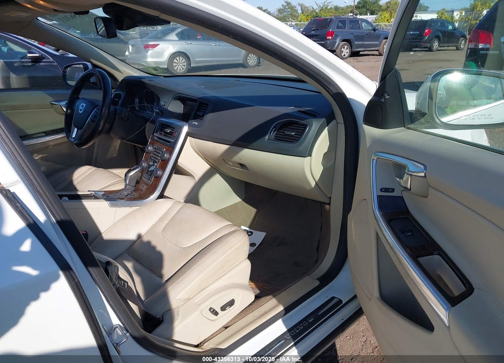 2014 VOLVO S60 VIN: YV1612FH7E2283681