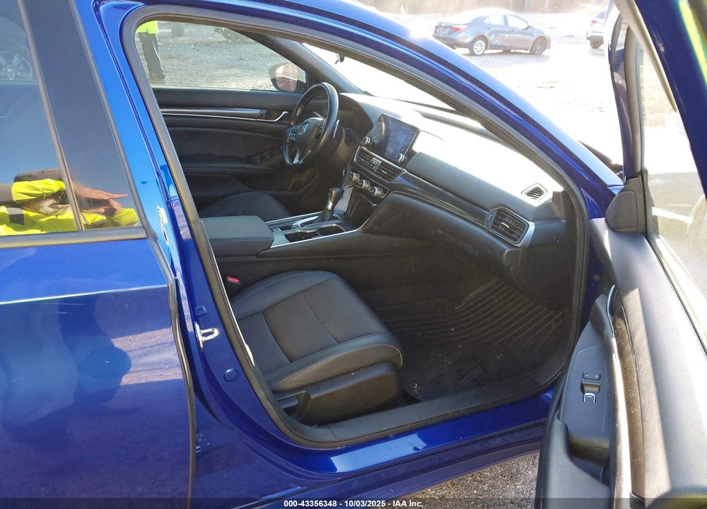 2019 HONDA ACCORD SPORT VIN: 1HGCV1F32KA015538