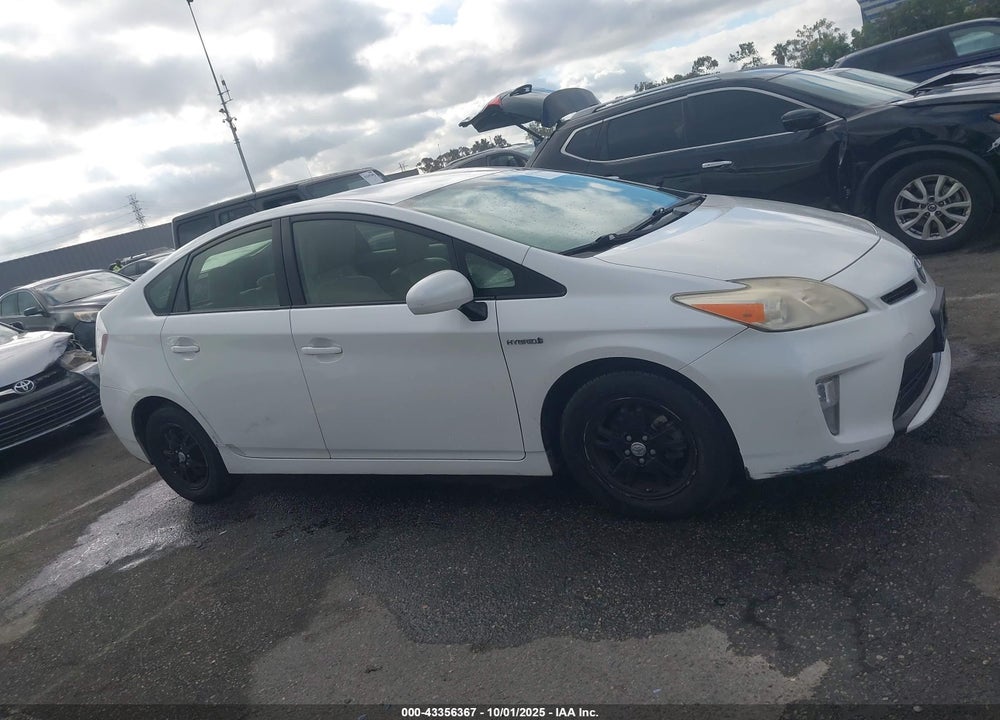 2013 TOYOTA PRIUS VIN: JTDKN3DU5D1709502