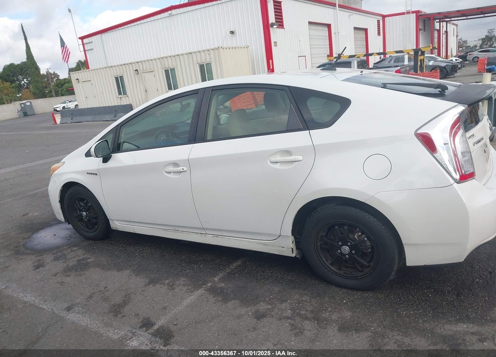 2013 TOYOTA PRIUS VIN: JTDKN3DU5D1709502