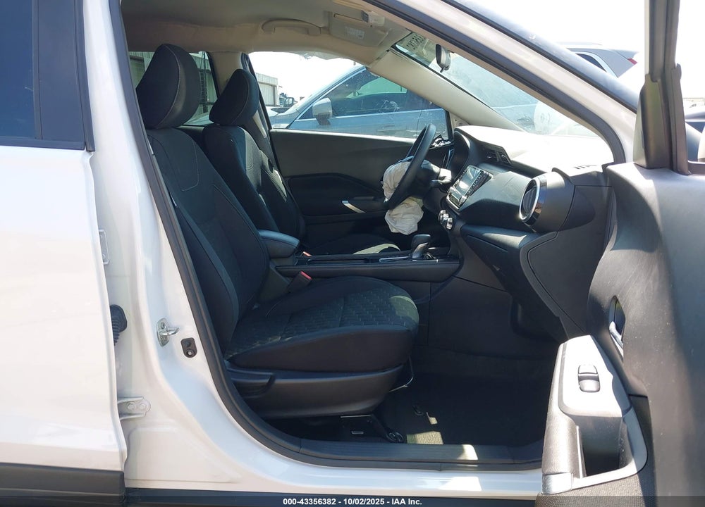 2023 NISSAN KICKS VIN: 3N1CP5CV9PL508836