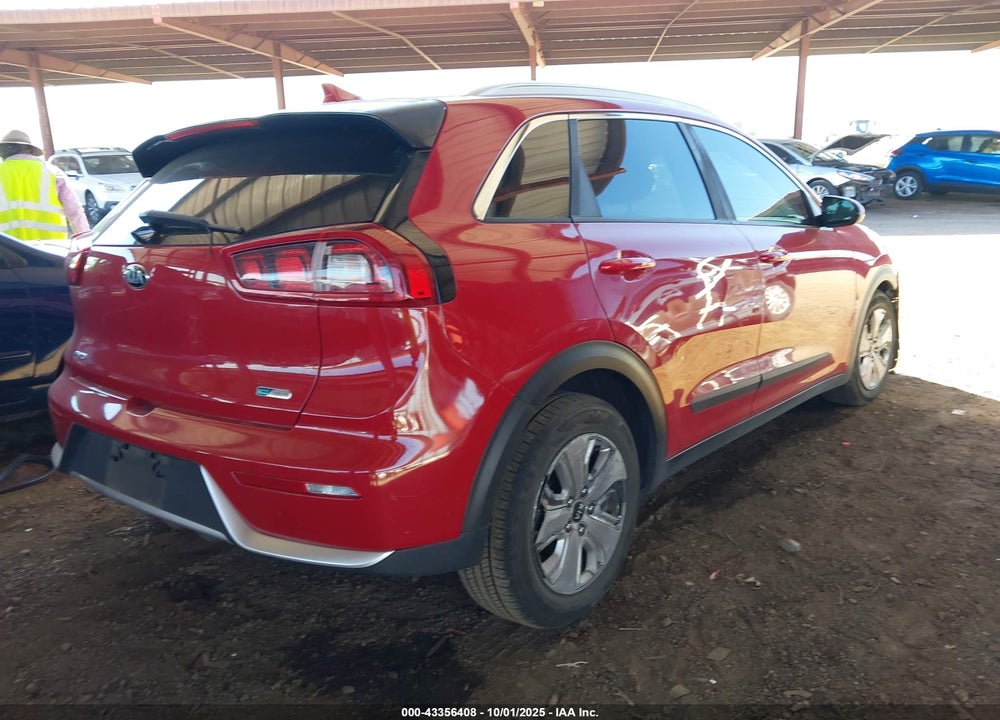 2018 KIA NIRO VIN: KNDCB3LCXJ5177268