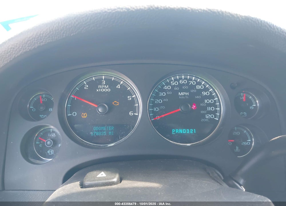 2008 CHEVROLET AVALANCHE 1500 LS VIN: 3GNEC12008G312253