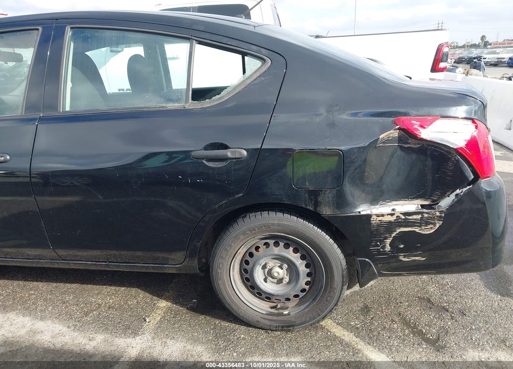 2017 NISSAN VERSA 1.6 S+ VIN: 3N1CN7APXHL857530