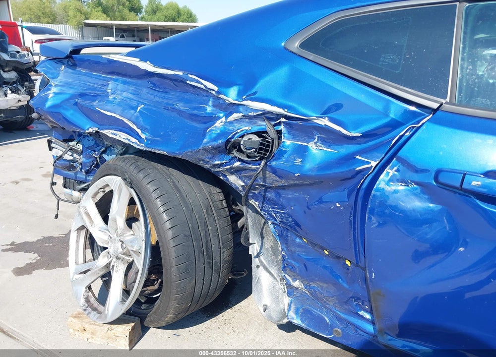 2019 CHEVROLET CAMARO 2SS VIN: 1G1FG1R76K0138469
