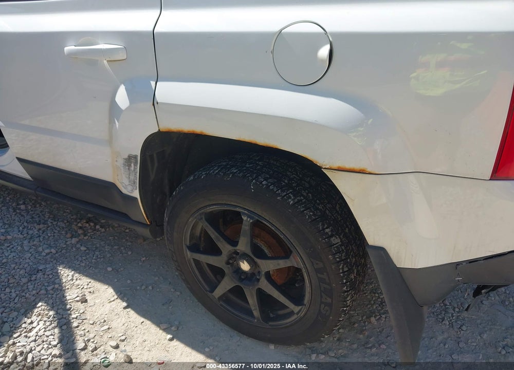 2015 JEEP PATRIOT VIN: 1C4NJPFB8FD160455