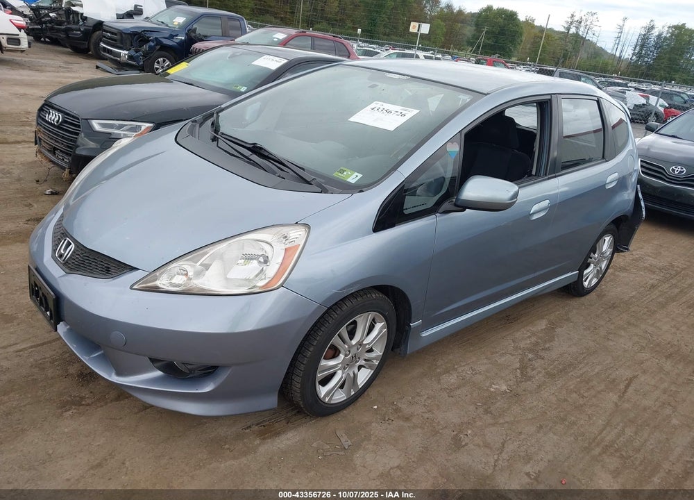 2011 HONDA FIT SPORT VIN: JHMGE8H54BC019309