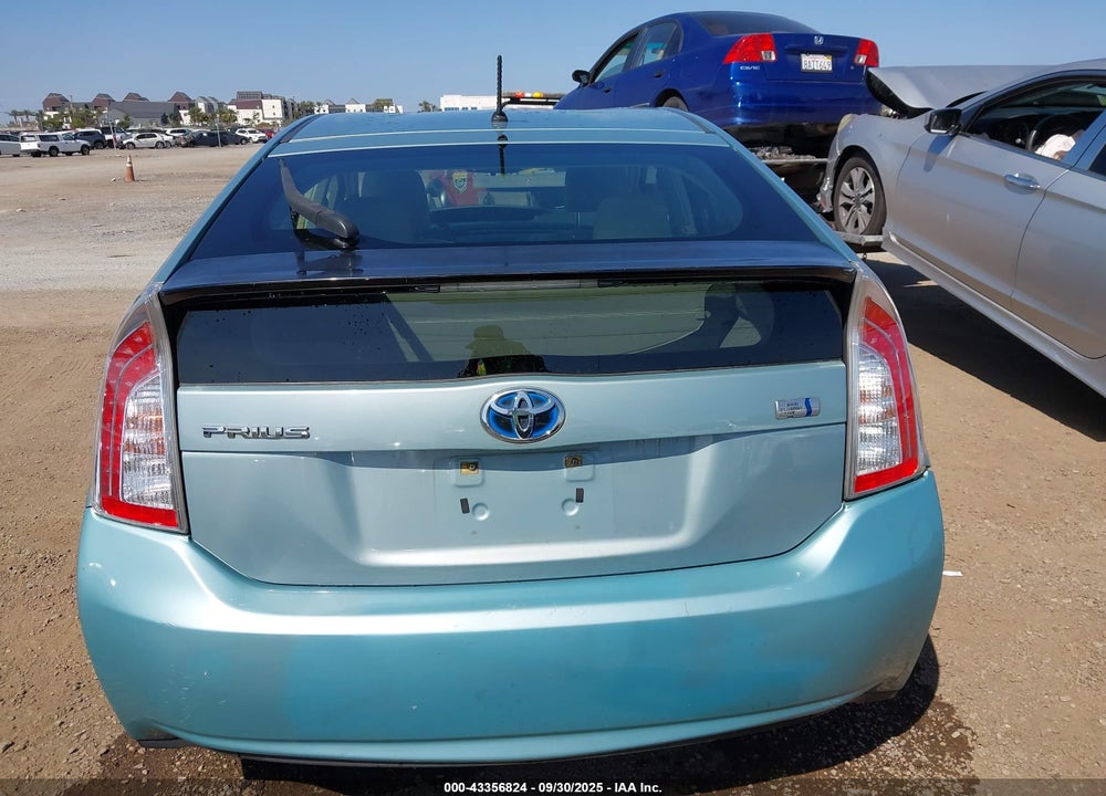 2013 TOYOTA PRIUS TWO VIN: JTDKN3DUXD1618600