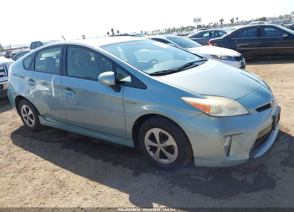 2013 TOYOTA PRIUS TWO VIN: JTDKN3DUXD1618600